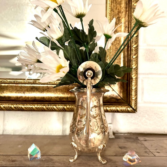 Very Vintage Little Silver Coffee/Milk Pot from India. - Picture 3 of 10